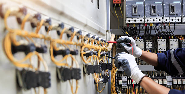 Professional Electrician technician working in Secaucus, NJ